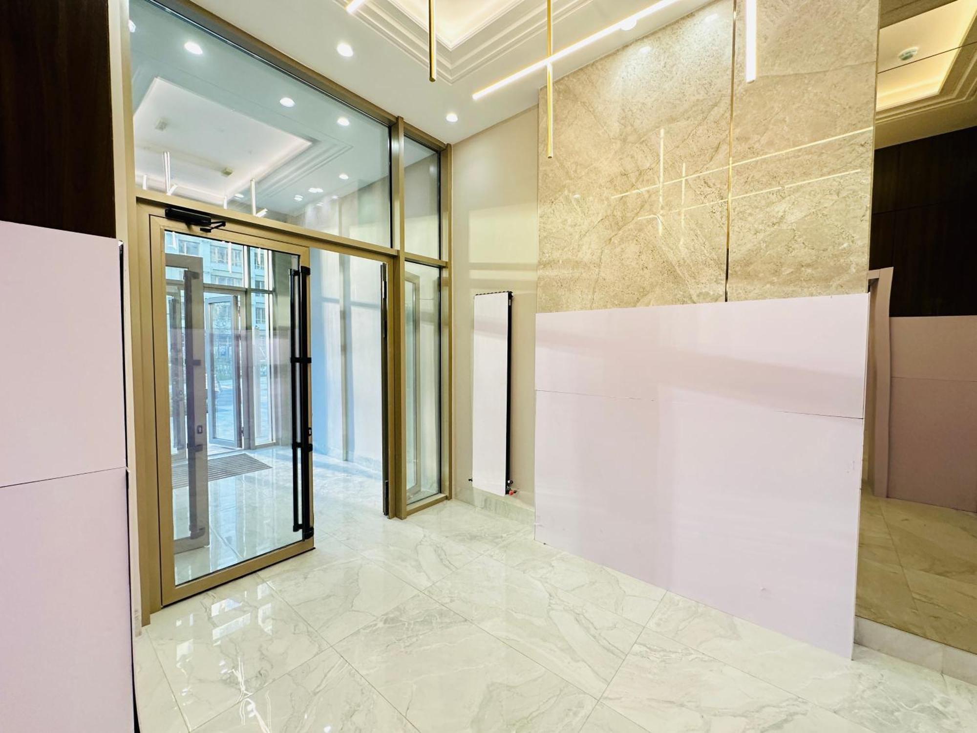 Meridian Daire