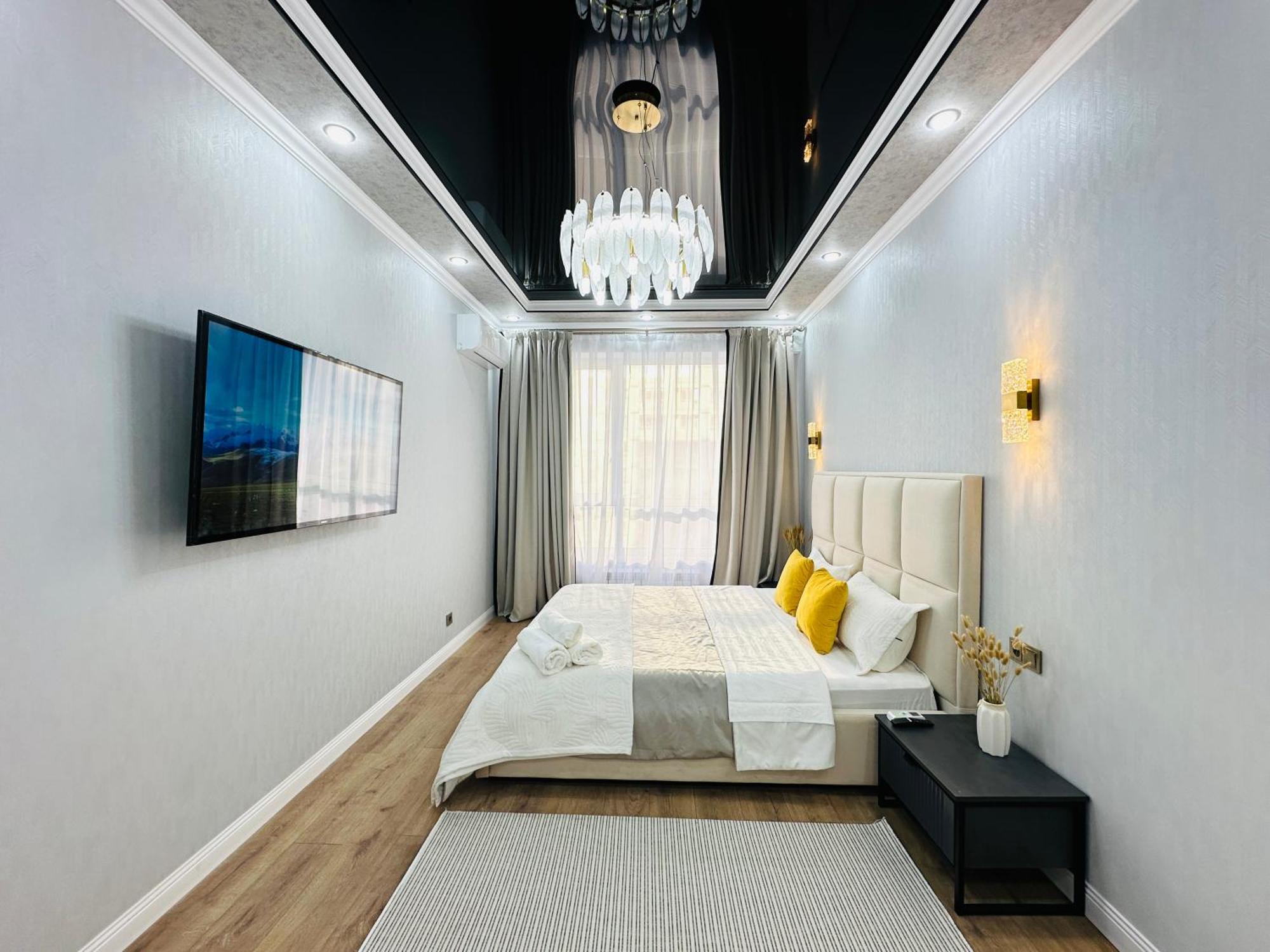 Meridian * Almatı
