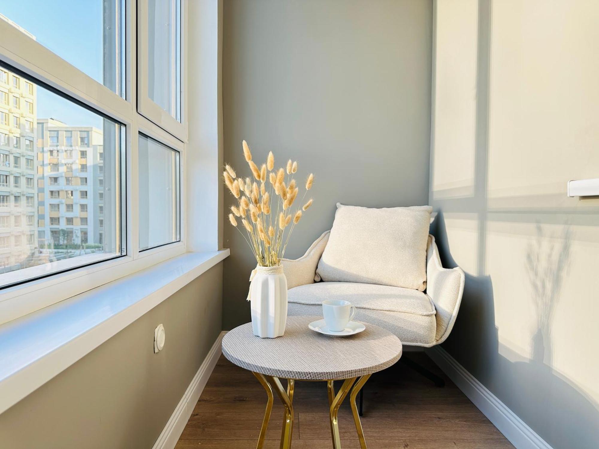 Meridian Apartment *